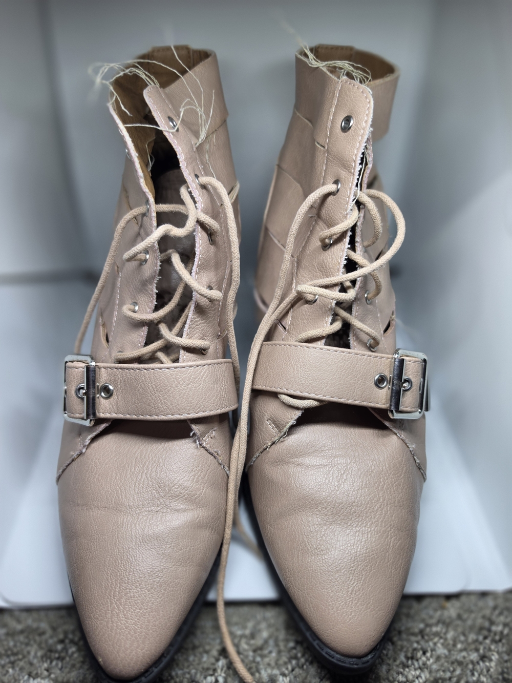 Womens Lace-Up Ankle Boots in Blush